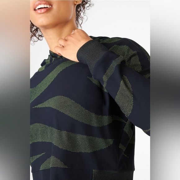 NWT Fabletics Joelle SculptKnit® Hoodie II Neon Zebra Black/Green Women Size L - Picture 2 of 9